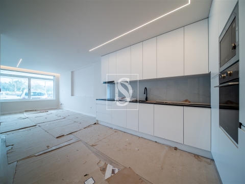 Apartamento T1+1 completamente RENOVADO, em Manhente, Barcelos